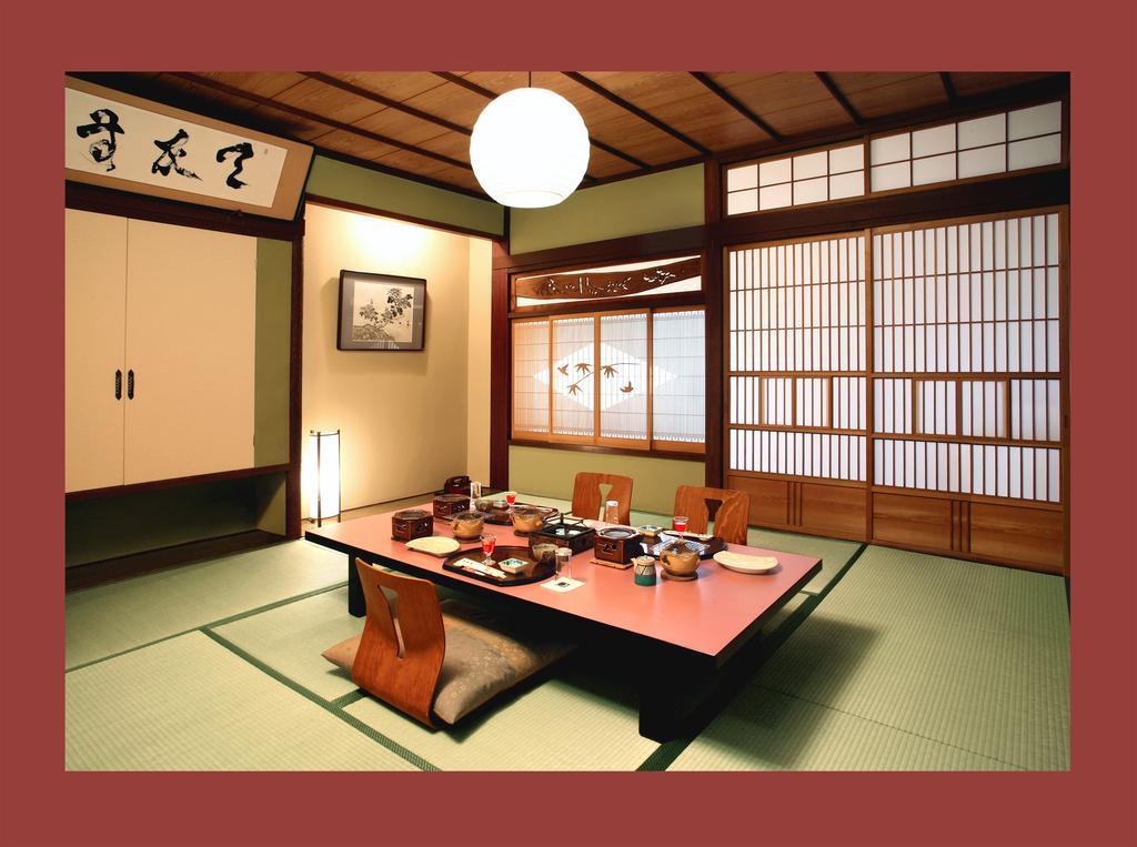 Ekinariya Ryokan Kusatsu  Exterior photo